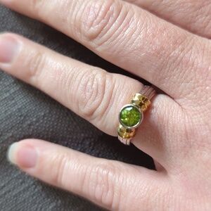 Women's Rings with Green Stone Size 7
